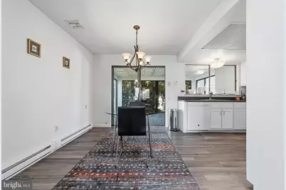 21 Celtis Plaza, Monroe Township, NJ 08831 - Photo 7