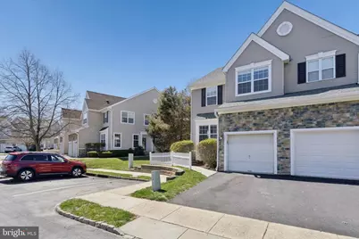701 Dahlia Circle, Dayton, NJ 08810 - Photo 3
