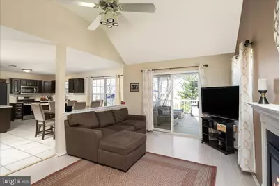 28 Terrier Place, Kendall Park, NJ 08824 - Photo 11