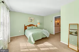 376 Stirling Dr, Monroe Township, NJ 08831 - Photo 19