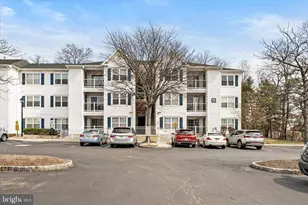 1125 Waterford Dr, Edison, NJ 08817 - Photo 3