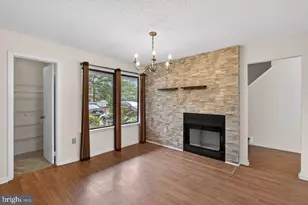 241 Hampshire Dr, Plainsboro Township, NJ 08536 - Photo 7