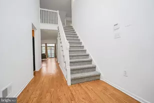 47 Winthrop Rd, Monroe Township, NJ 08831 - Photo 3