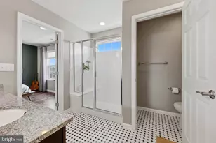 903 Shep Dr, Highland Park, NJ 08904 - Photo 29
