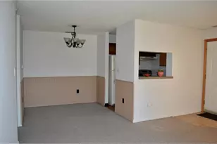 909 Ravens Crest Dr E, Plainsboro Township, NJ 08536 - Photo 5