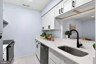 1913 Ravens Crest, Plainsboro Township, NJ 08536 - Photo 17