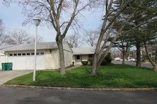 264 Crosse Dr, Monroe Township, NJ 08831 - Photo 27