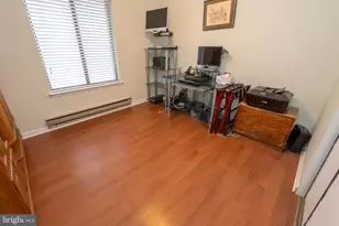 264 Crosse Dr, Monroe Township, NJ 08831 - Photo 15