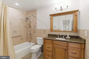 69 Jefferson Dr, Spotswood, NJ 08884 - Photo 23