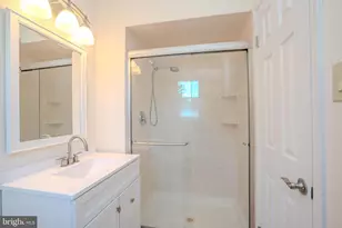 14 Dov Pl, Kendall Park, NJ 08824 - Photo 25