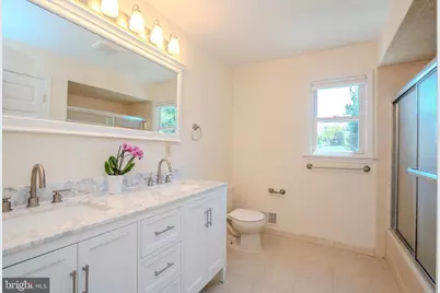 14 Dov Place, Kendall Park, NJ 08824 - Photo 27