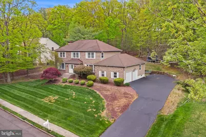 12 Woodgate Drive, Monmouth Junction, NJ 08852 - Photo 5