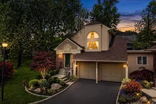 15 Kingsland Cir, Monmouth Junction, NJ 08852 - Photo 1