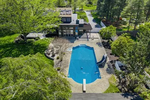 2 Pollak Ct, Cranbury Township, NJ 08512 - Photo 5