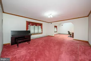 4 Drinking Brook Rd, Monmouth Junction, NJ 08852 - Photo 17