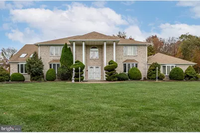4 Drinking Brook Road, Monmouth Junction, NJ 08852 - Photo 1