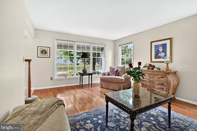 92 Bradford Lane, Plainsboro Township, NJ 08536 - Photo 5