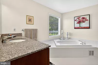 92 Bradford Lane, Plainsboro Township, NJ 08536 - Photo 23