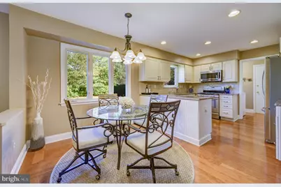 [Address not provided], Plainsboro Township, NJ 08536 - Photo 13