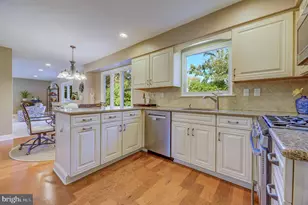[Address not provided], Plainsboro Township, NJ 08536 - Photo 15