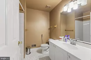 101 Wellington Park Dr, South Brunswick Township, NJ 08540 - Photo 19