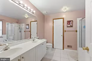 101 Wellington Park Dr, South Brunswick Township, NJ 08540 - Photo 25