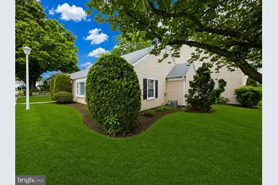 243 Mayflower Way, Monroe Township, NJ 08831 - Photo 33
