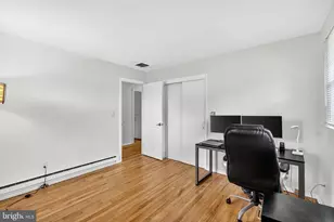 1305 Carlisle Rd, North Brunswick Township, NJ 08902 - Photo 21