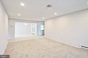 332 Quinton Dr, Monroe Township, NJ 08831 - Photo 7