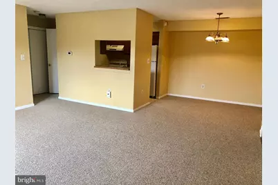 1802 Ravens Crest Dr E, Plainsboro Township, NJ 08536 - Photo 5