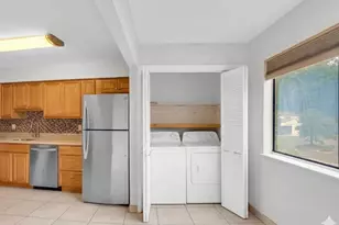 48 Ellen Heath Dr, Old Bridge Township, NJ 07747 - Photo 7