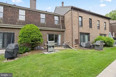323 Gills Lane, Iselin, NJ 08830 - Photo 29