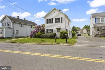 646 Ridge Road, Monmouth Junction, NJ 08852 - Photo 1