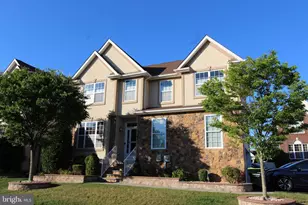 404 Morning Glory Dr, Monroe Township, NJ 08831 - Photo 1