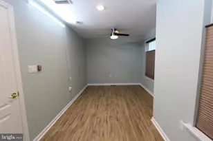 404 Morning Glory Dr, Monroe Township, NJ 08831 - Photo 27
