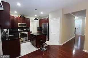 404 Morning Glory Dr, Monroe Township, NJ 08831 - Photo 9