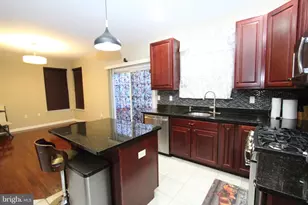 404 Morning Glory Dr, Monroe Township, NJ 08831 - Photo 17