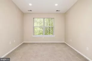 5143 Beech Ct, Monmouth Junction, NJ 08852 - Photo 7