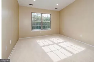 5143 Beech Ct, Monmouth Junction, NJ 08852 - Photo 11