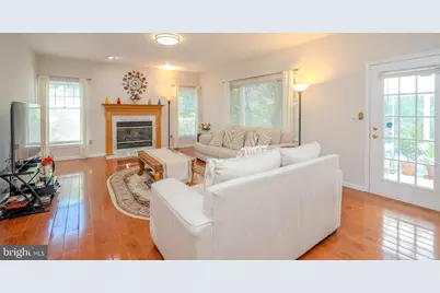 1 Bunting Court, Plainsboro Township, NJ 08536 - Photo 9