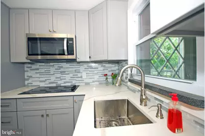 276A Milford Lane, Monroe Township, NJ 08831 - Photo 13