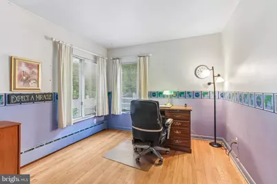 4 Taylor Drive, New Brunswick, NJ 08901 - Photo 11