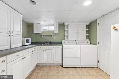 4 Taylor Drive, New Brunswick, NJ 08901 - Photo 21