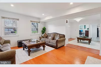 12 Mackenzie Lane, Plainsboro Township, NJ 08536 - Photo 5