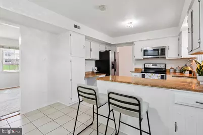 12 Mackenzie Lane, Plainsboro Township, NJ 08536 - Photo 11