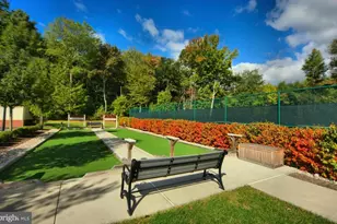 44 Hardwick Dr, Kendall Park, NJ 08824 - Photo 73