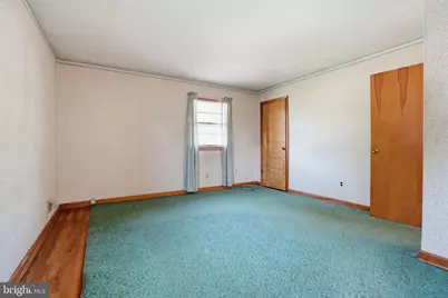 11 Reo Court, Colonia, NJ 07067 - Photo 19