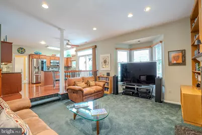 94 Providence Boulevard, Kendall Park, NJ 08824 - Photo 19
