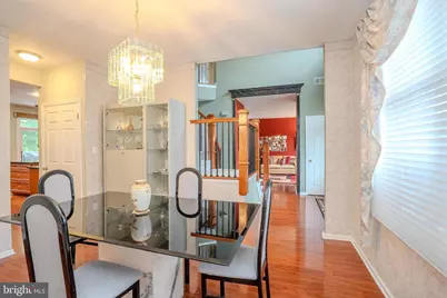 94 Providence Boulevard, Kendall Park, NJ 08824 - Photo 17