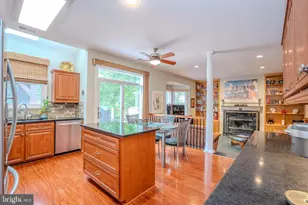 94 Providence Blvd, Kendall Park, NJ 08824 - Photo 27